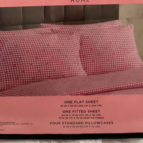 JUICY COUTURE Houndstooth Full Sized Bed Sheets Set in Pink - Picture 4 of 4